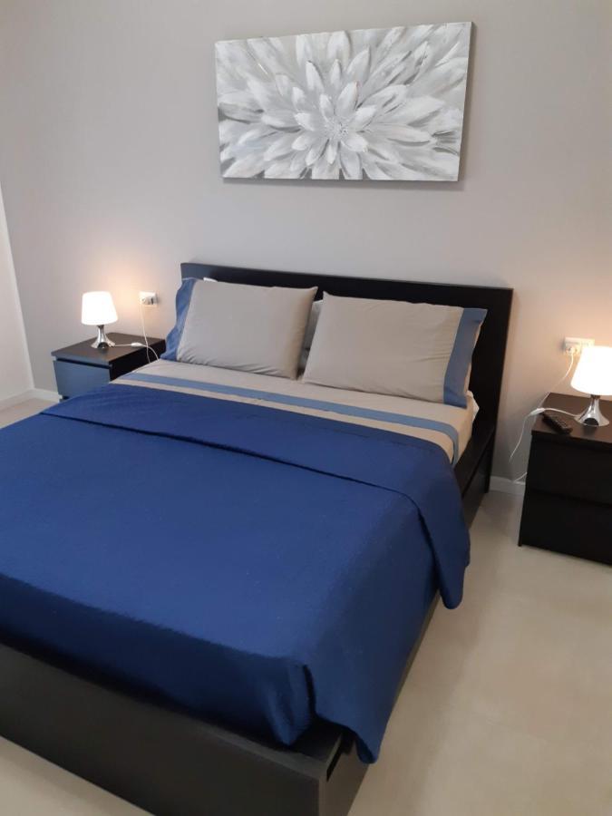 Rent 2 * Mailand